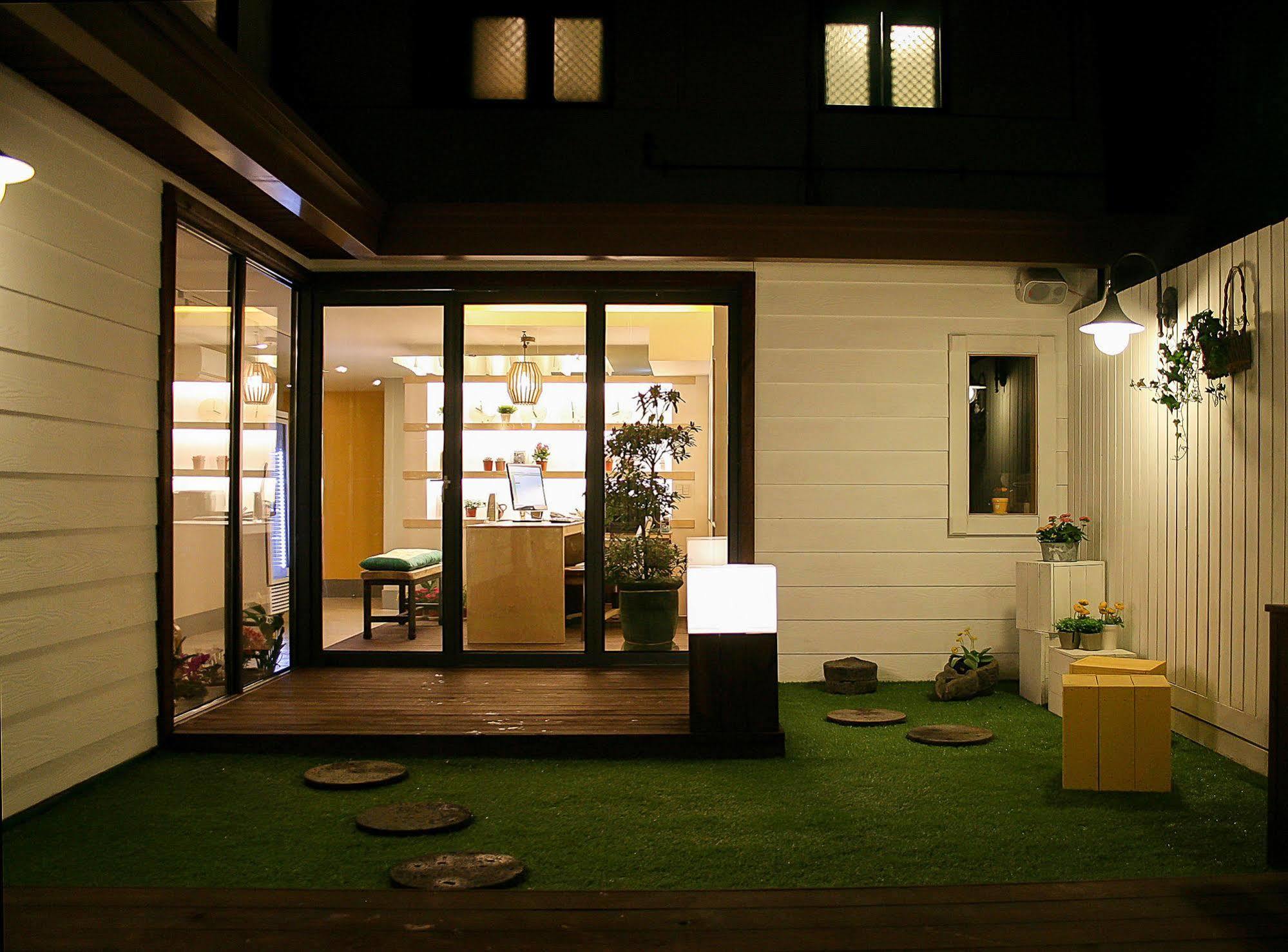 Hotel Tong Seoul Dongdaemun Exterior photo